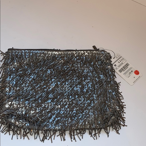 Clutch - Picture 3 of 3